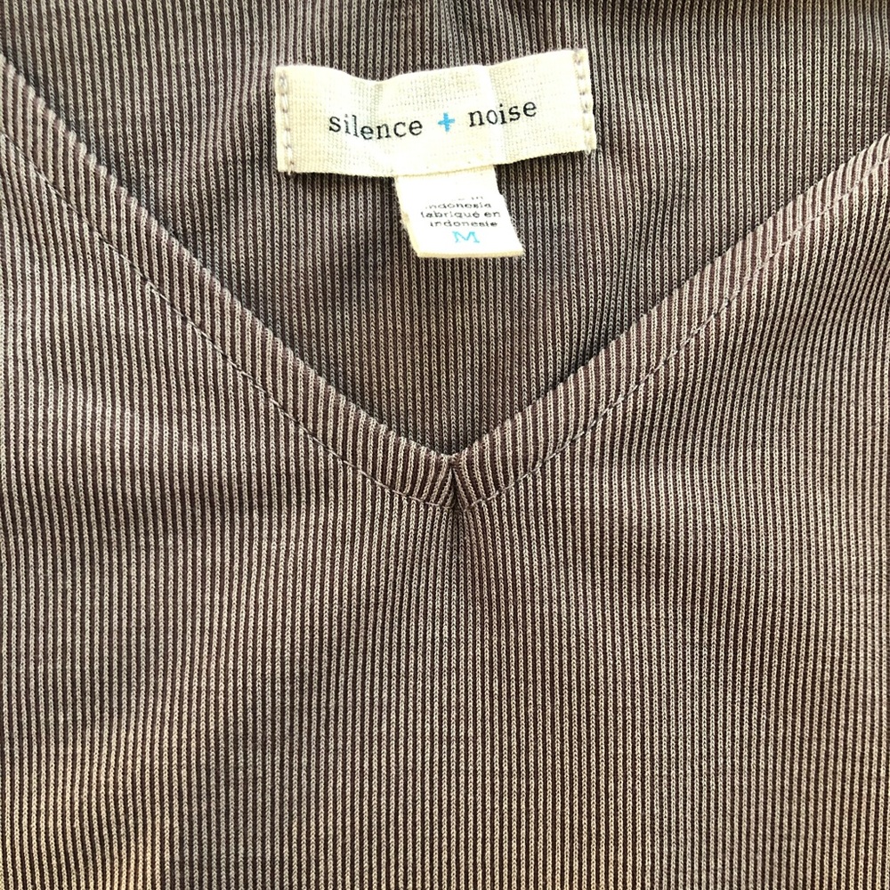 Urban Outfitters Swing Tank - Picture 3 of 5